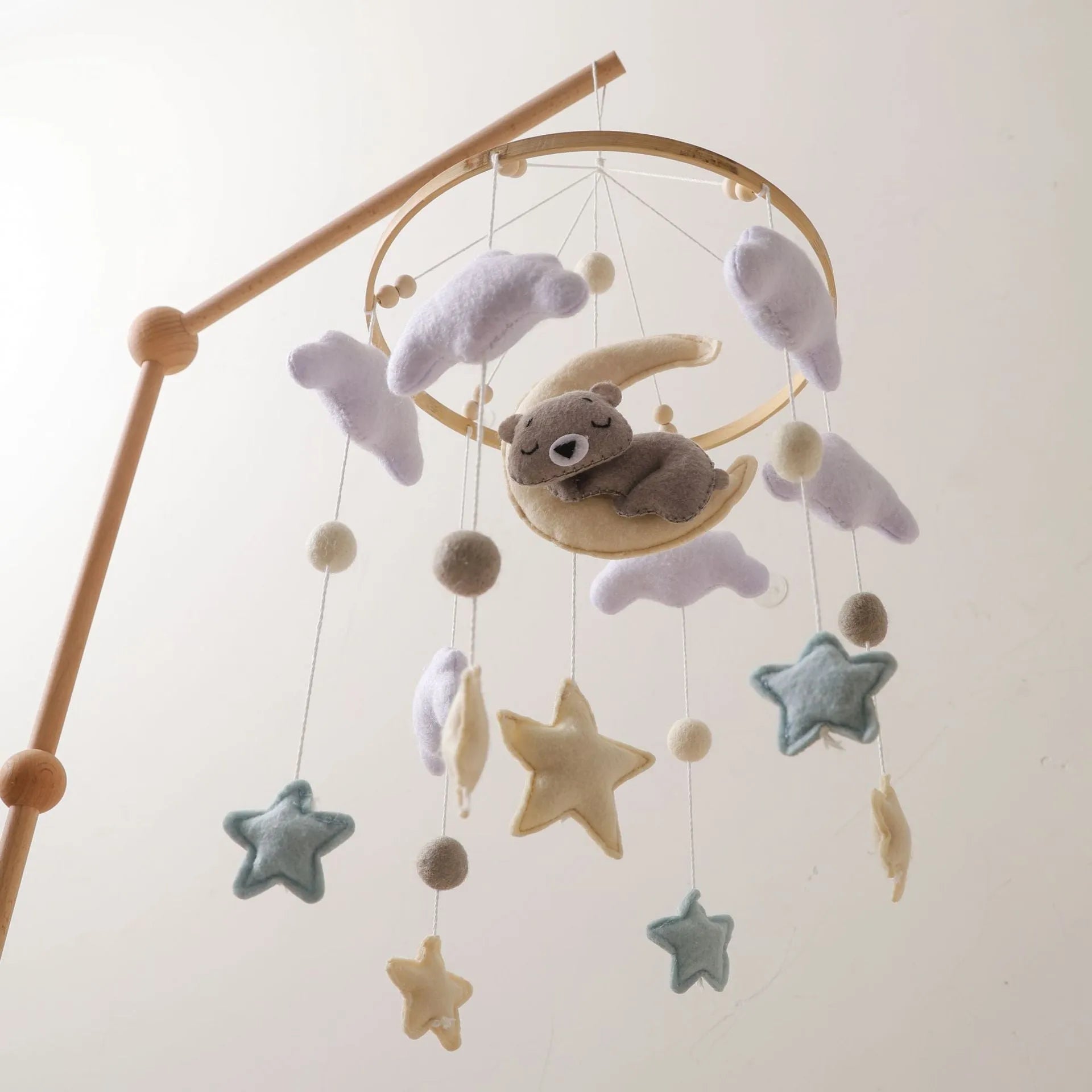 Handmade felt wind chimes baby rattle in wind chimes style for infants 0-3 years