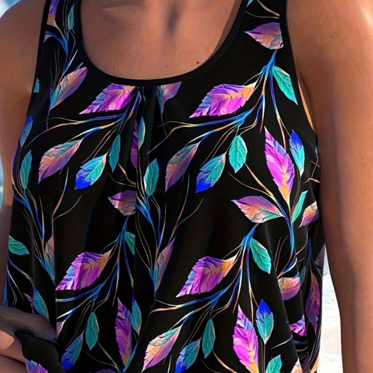 Women's plus size leaf print swimsuit in solid colour with one-piece split hem design