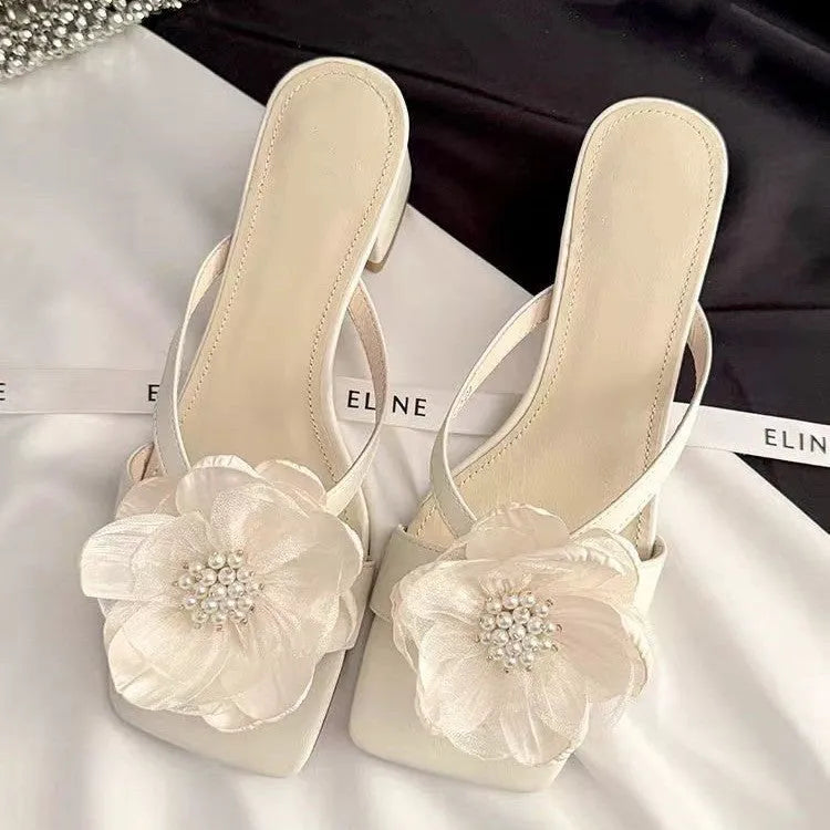 Cream-white women's fashion flower chunky heel square toe one-line satin sandals with rubber sole
