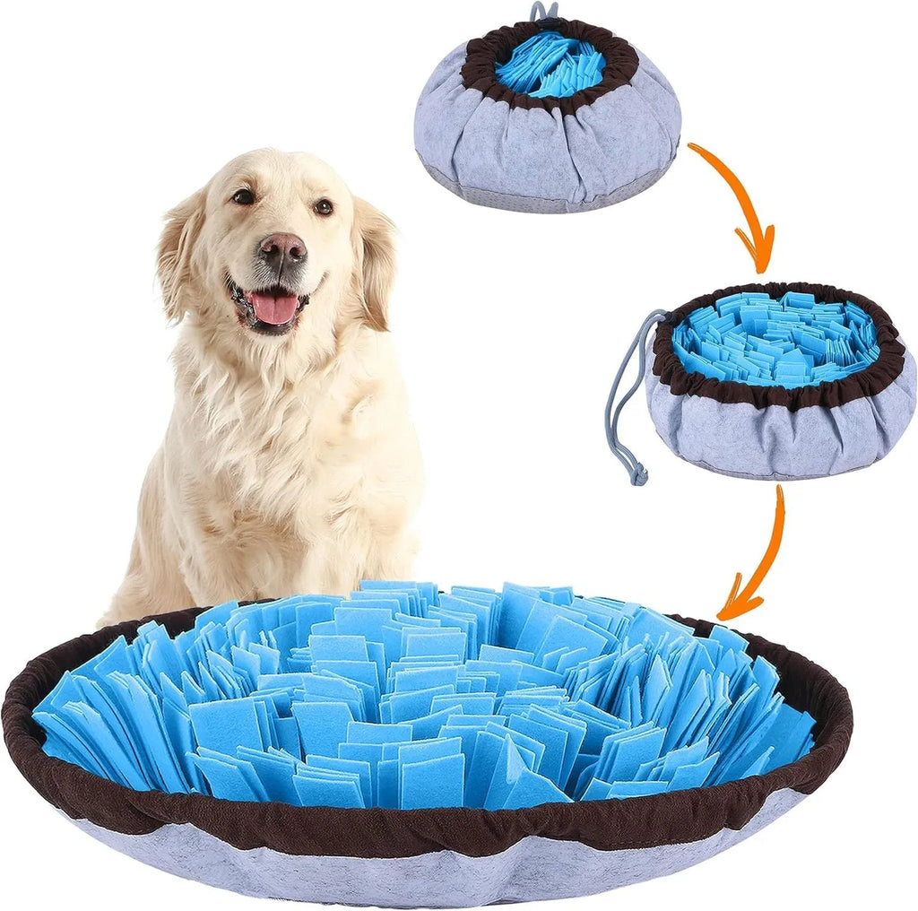 Adjustable fleece snuffle mat for dogs in blue, with non-slip base, 30cm diameter, for slow feeding and mental enrichment