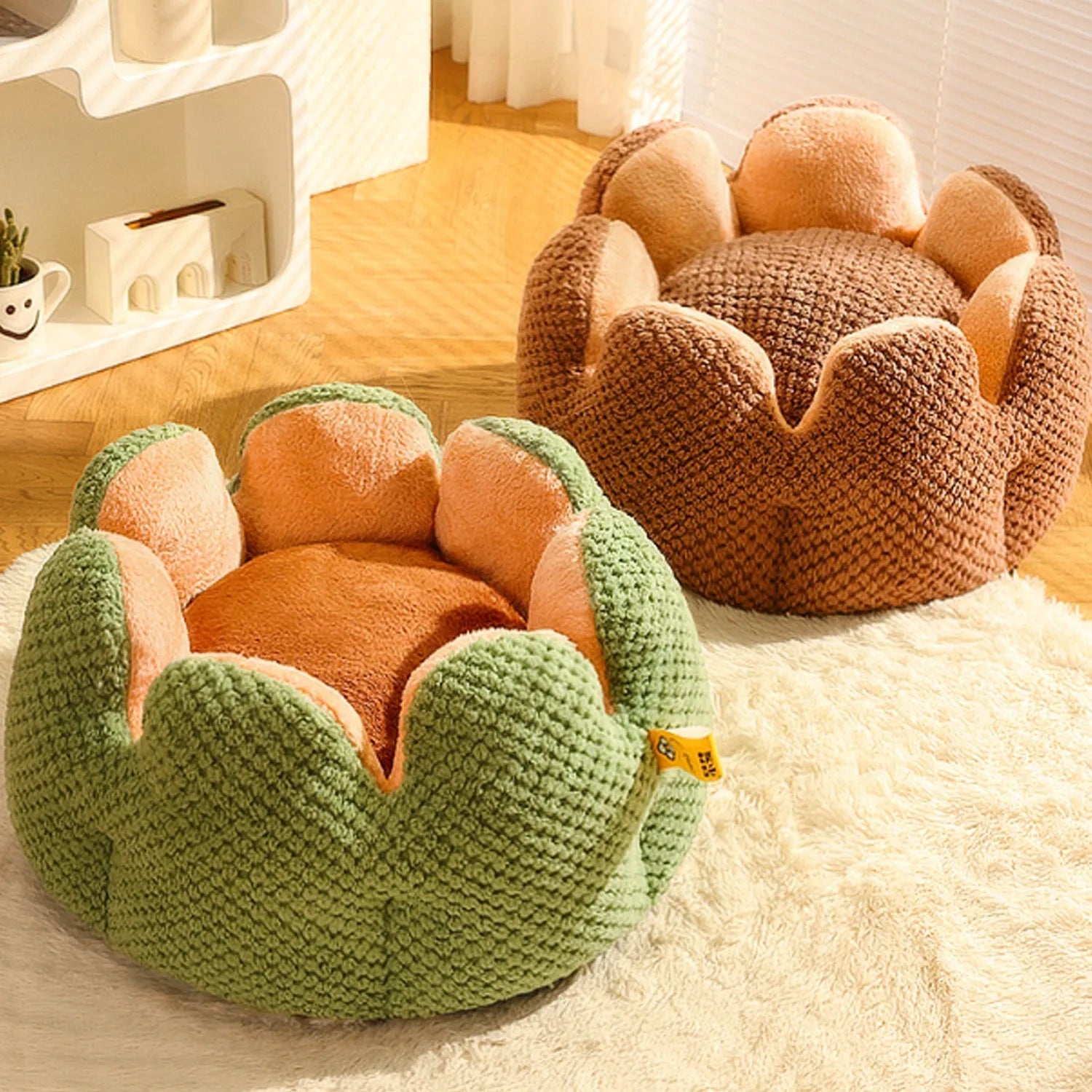 Green cactus petal shaped soft plush pet bed with cave-like opening and non-slip bottom, size L for pets up to 7.5kg