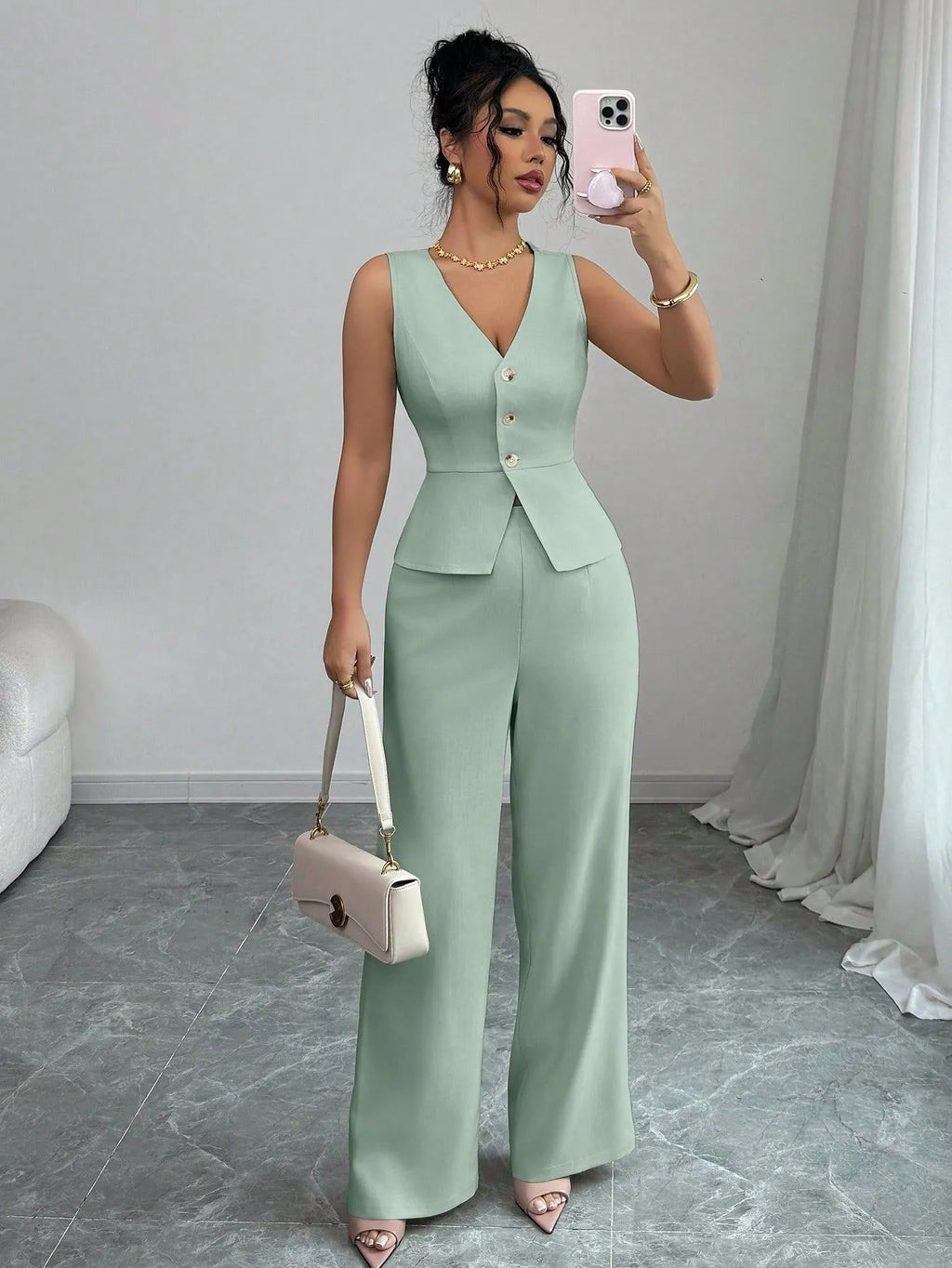Women's sleeveless vest and high waist trousers two-piece set in solid colour polyester fabric